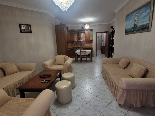 Jepet me qera Apartament 2+1